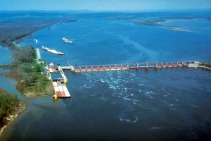 LOCK 25 ON THE MISSISSIPPI RIVER RECEIVES DESIGN AND CONSTRUCTION FUNDS
